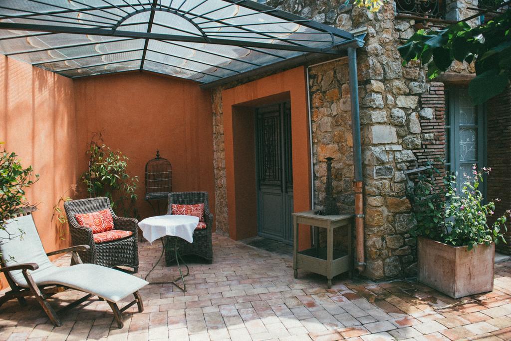 Les Rosees Mougins Exterior foto